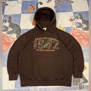 Vintage bass pro shop hoodie